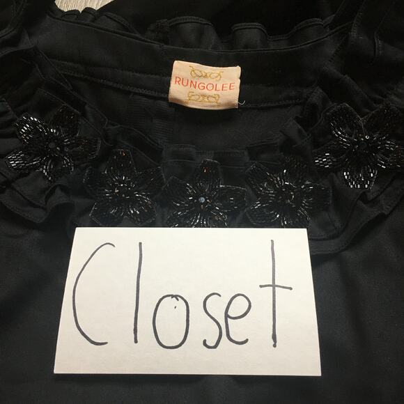 Rungolee Womens Beaded Embellished Floral Ruffled Tunic Blouse Black Relaxed Fit - Picture 10 of 10